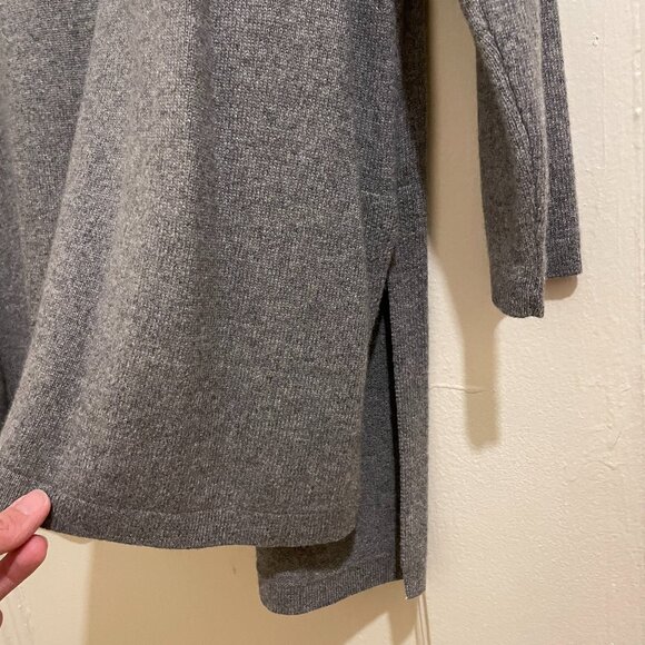 NWT New Eileen Fisher Cashmere Ash Gray V-Neck Tunic Sweater Size S/P - Picture 5 of 9